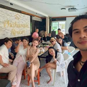 Gæster der bor på พิฑารัตน์รีสอร์ท