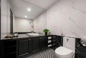 Et badeværelse på The Elegant Boutique - Hue