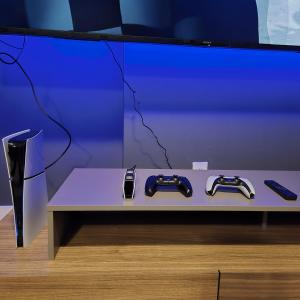 Fotografie z fotogalerie ubytování Mountain Retreat with Views, Hot Tub, Games & AC v destinaci Chilliwack