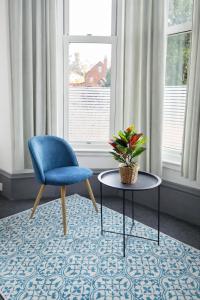 Et opholdsområde på Castle Mount Deluxe Apartment