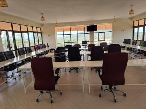 Møde- og/eller konferencelokalet på Aberdare Juniper Green Gardens Resort