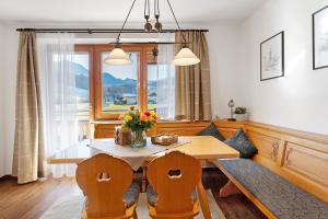Afbeelding uit fotogalerij van Wohnung Hochfelln in Ruhpolding