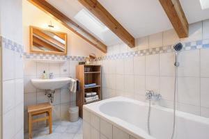 Koupelna v ubytování Ferienwohnung Westernberg + 26 fotografií