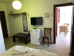 TV a/nebo společenská místnost v ubytování Betul Guest House + 42 fotografií