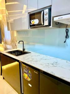 Køkken eller tekøkken på Shore Residences + 37 billeder