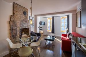 Et tv og/eller underholdning på Les Immeubles Charlevoix - Le 1174