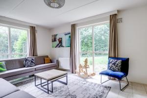 Billede fra billedgalleriet på 12 - Persoons Family Bungalow i Hernen