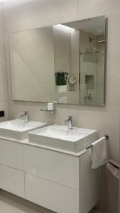 Et badeværelse på Primosten Resort Sunhill P1-S3