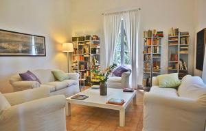 Khu vực ghế ngồi tại Casale Il Rondò, Private Pool, Città della Pieve