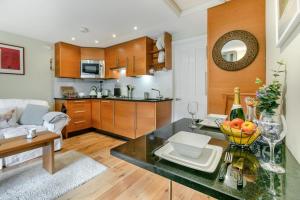 Køkken eller tekøkken på 1 Bed in Fowey oc-p33360