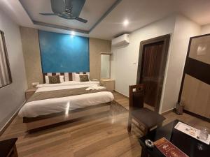 Giường trong phòng chung tại Hotel Mount View