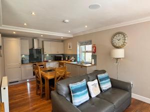 Køkken eller tekøkken på Maple Cottage with Hot Tub