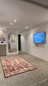 Et tv og/eller underholdning på The Pearls Apartment