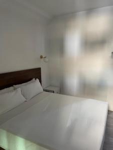 Postel nebo postele na pokoji v ubytování Crystal