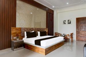 Fotografie z fotogalerie ubytování Hotel O BGM v destinaci Neemrana