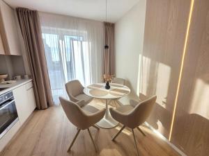 Køkken eller tekøkken på Milan Luxury Apartaments VIII #Târgu Mureș
