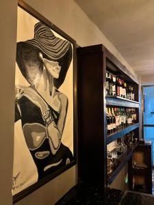 Lounge nebo bar v ubytování Tris Estates Hotel & Suites