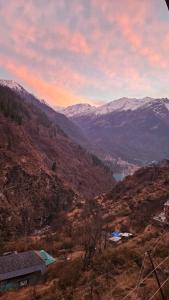 Příroda nedaleko penzionu + 4 fotografie