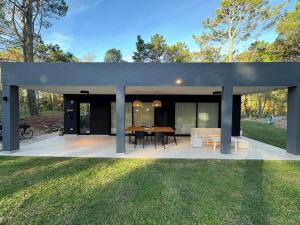 Bygningen som feriehuset ligger i