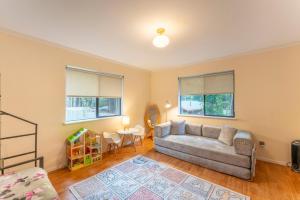 Postel nebo postele na pokoji v ubytování Serenity Grove