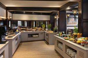 Đồ ăn tại/gần khách sạn