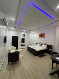 TV/trung tâm giải trí tại L'epopée Grand Hôtel