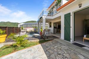 En generel udsigt til bjerge eller udsigt til bjerge taget fra villaen