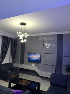 Fotografie z fotogalerie ubytování Chomzy Luxe Shortlet Apartment v destinaci Port Harcourt + 13 fotografií