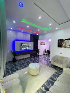 Imagen de la galería de Phienu Apartment & Suite, en Warri