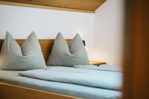 Postel nebo postele na pokoji v ubytování Haus Moosbrugger