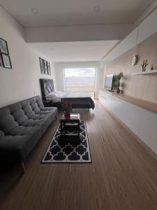 Χώρος καθιστικού στο Solar 1116