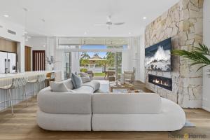 Posezení v ubytování Quiet Coastal Retreat with BBQ & Outdoor Space