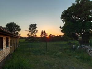 Solopgangen eller solnedgangen set fra feriehuset