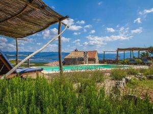 Příroda nedaleko vily