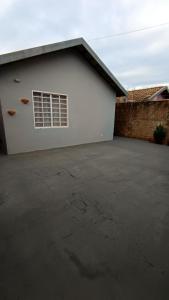 Bygningen som feriehuset ligger i