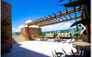 Φωτογραφία από το άλμπουμ του Apartamento 03 quartos em pajuçara com varanda,Maceió al σε Μασεϊό