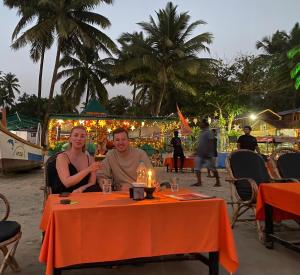 Επισκέπτες που μένουν στο Chill Out Jasmine Restaurant Bar Rooms