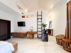 Et tv og/eller underholdning på The Lavana Allena Living Bali