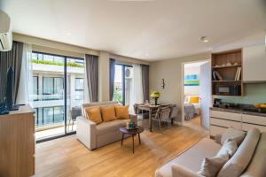 Køkken eller tekøkken på 2 BR Apt in Diamond Resort Phuket - B510