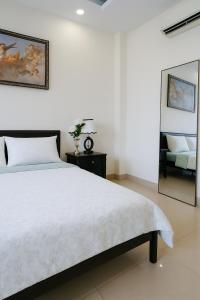 Postel nebo postele na pokoji v ubytování The Writeriana de Lumière + 18 fotografií