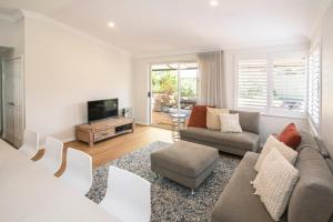 Et tv og/eller underholdning på Prevelly Beach House
