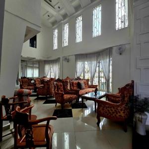 Posezení v ubytování White House Semporna by NW