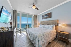 Ένα ή περισσότερα κρεβάτια σε δωμάτιο στο Lighthouse 714