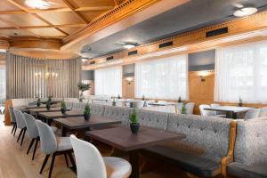 Et opholdsområde på Carpe Solem Kaprun Hotel by ALPS RESORTS + 33 billeder