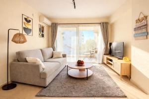 Et opholdsområde på Paphos Love Shack apartment