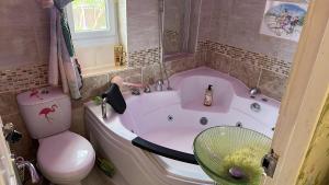 Koupelna v ubytování Na + 23 fotografií