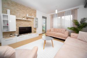 Χώρος καθιστικού στο Apartment Dobrota View