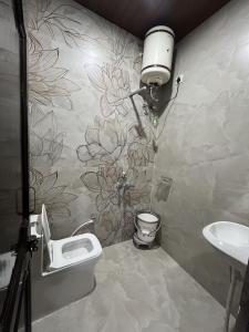 Koupelna v ubytování Magic Restaurant Hotel