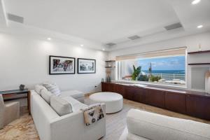 Khu vực ghế ngồi tại Cottages Dorado beach