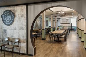 Εστιατόριο ή άλλο μέρος για φαγητό στο Sternwheeler Hotel & Conference Centre, Trademark by Wyndham